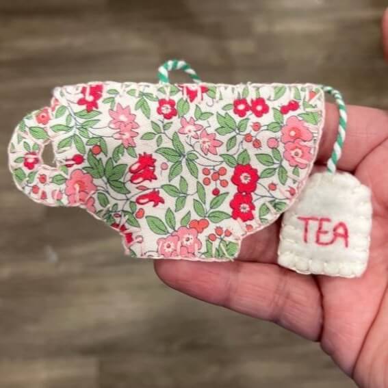 marque page reemploi tissu vintage diy | Au Bonheur des Bennes - recyclerie de l'estuaire