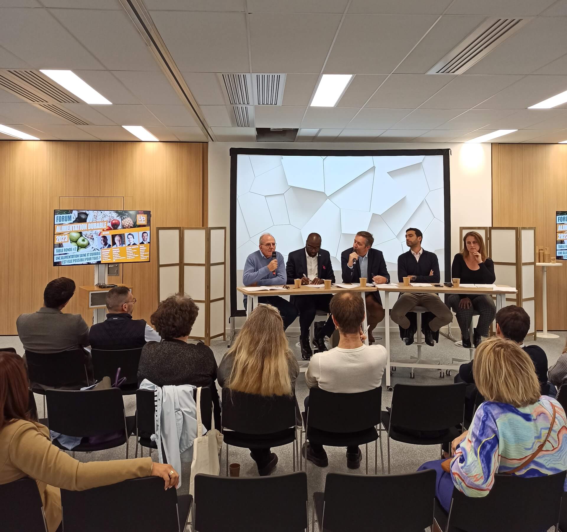 Intervention du CESS-IDF lors d'une rencontre organisée par la Fondation UP, le 16 octobre 2023. | CESS-IDF - Collectif Epiceries IDF