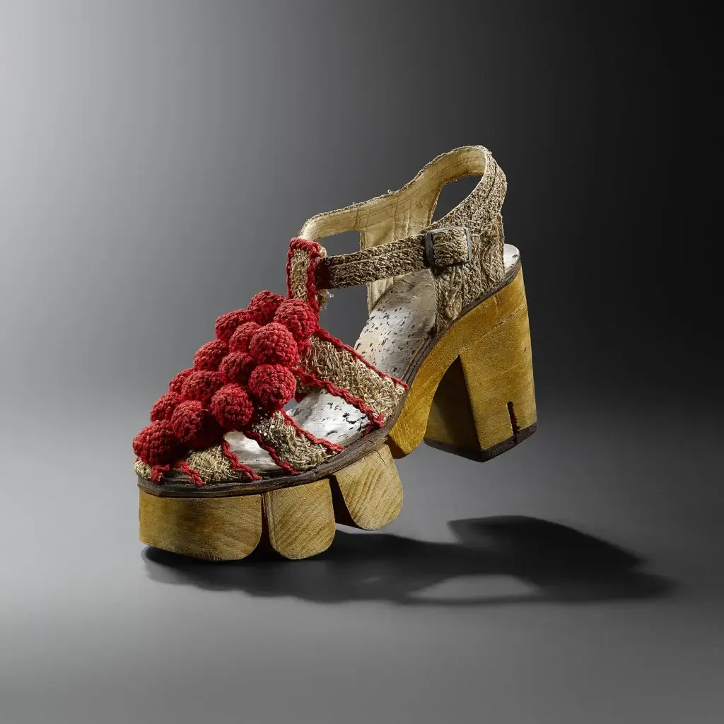 Une histoire de la chaussure. | TACK