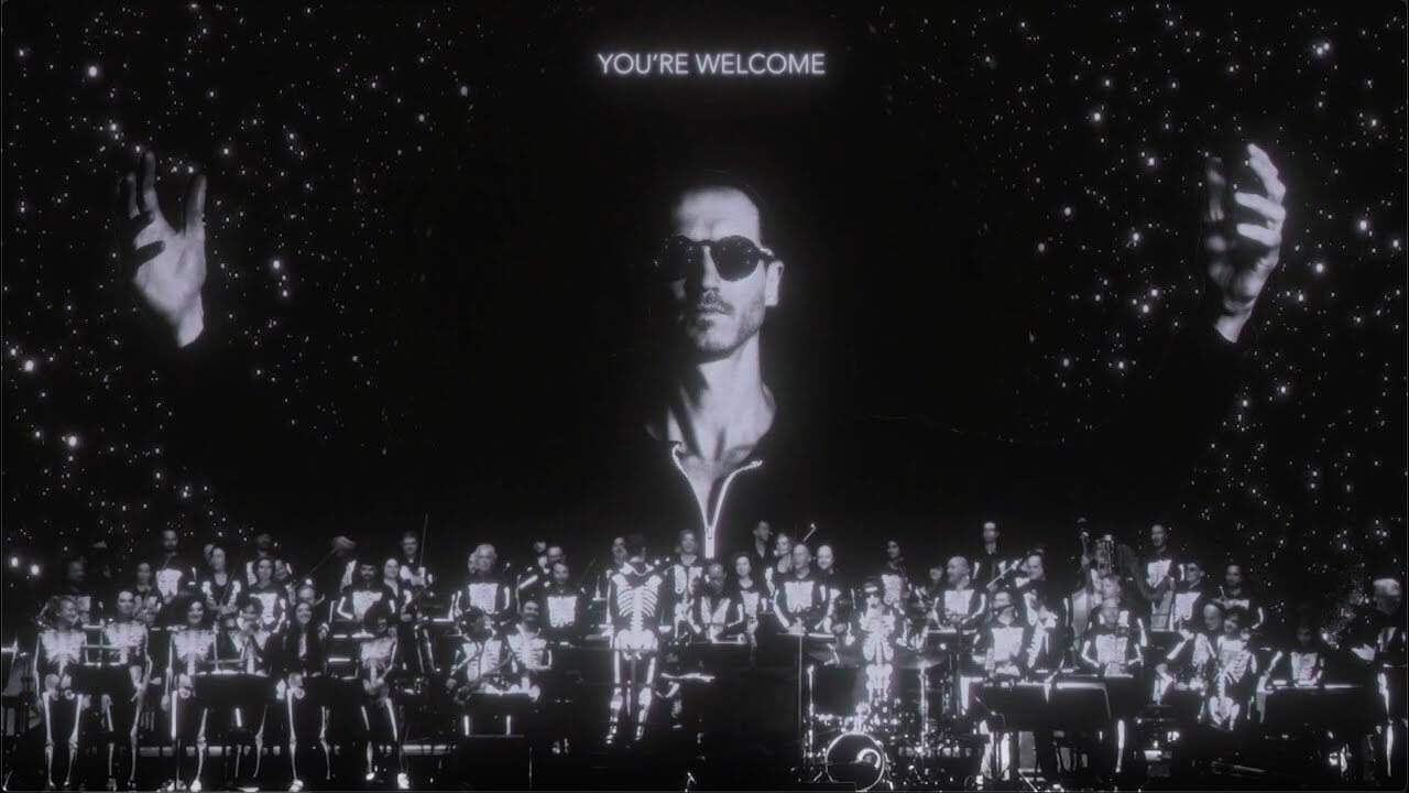 "Nothing" Live / Louis Cole