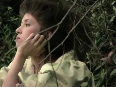 Big in Vietnam - Mati Diop (2009) | La Réplique