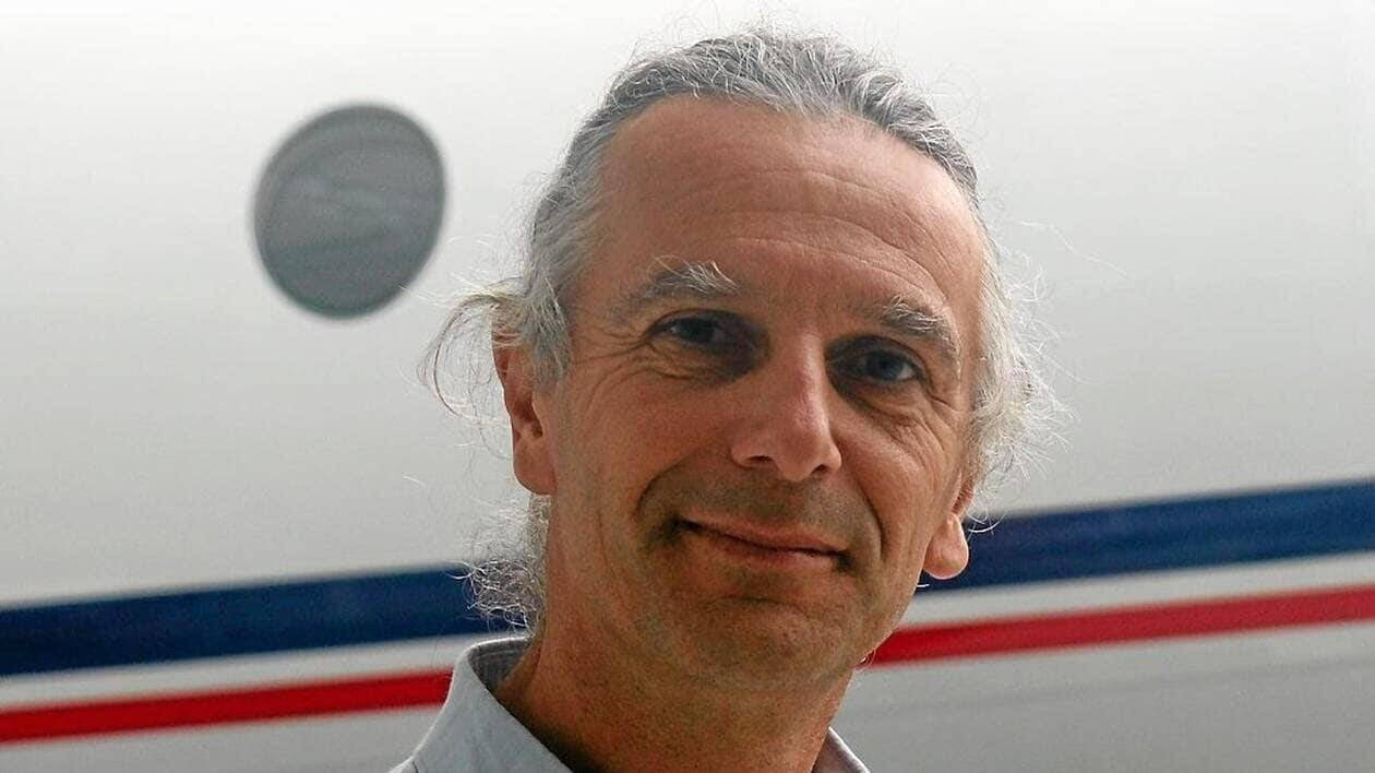 Thierry Brazeau | Handiflight