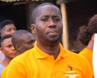 Alexandre Didier AMANI | Tournons la Page