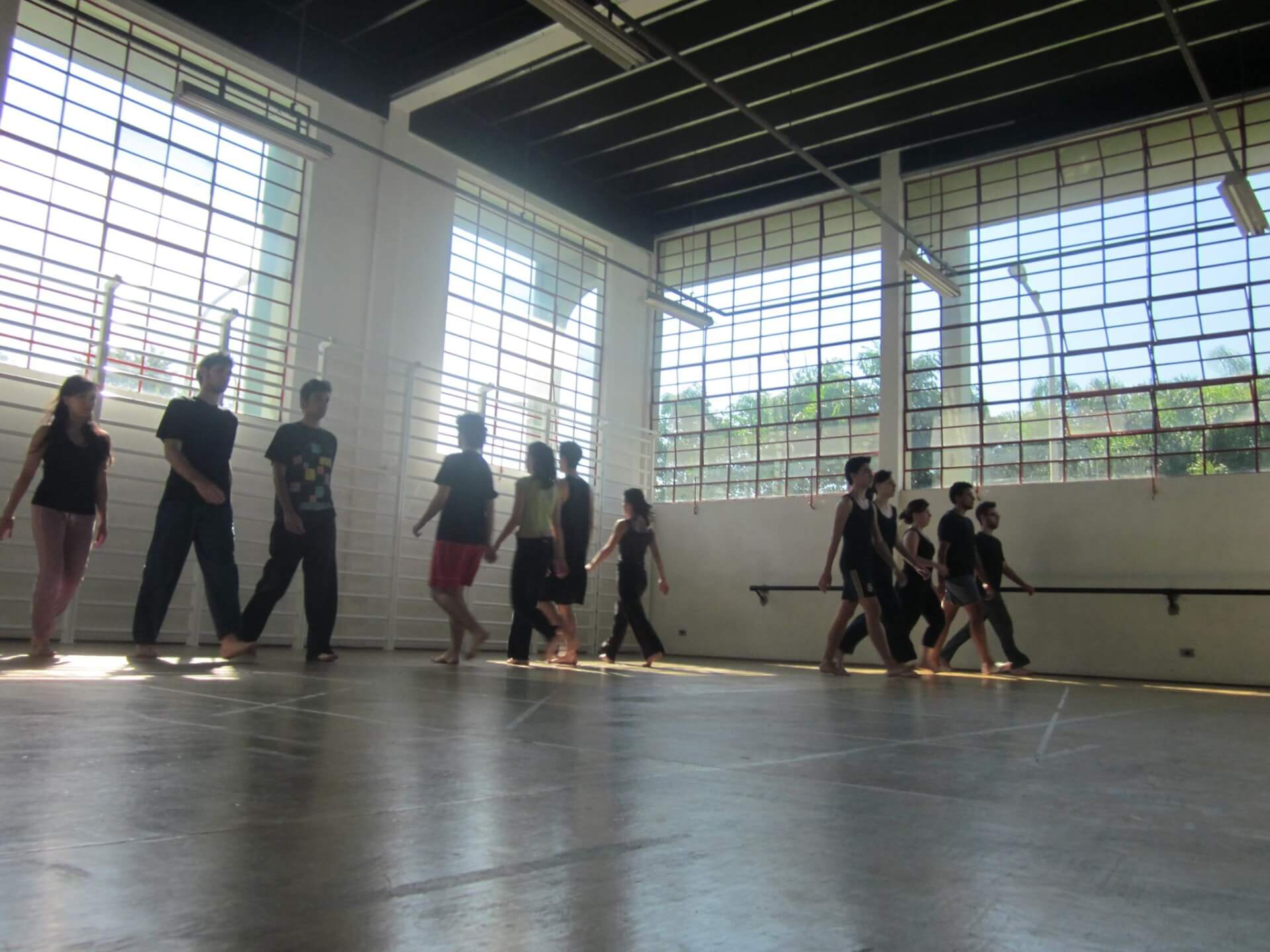 TRAINING - Impro et mouvement dansé | La Réplique