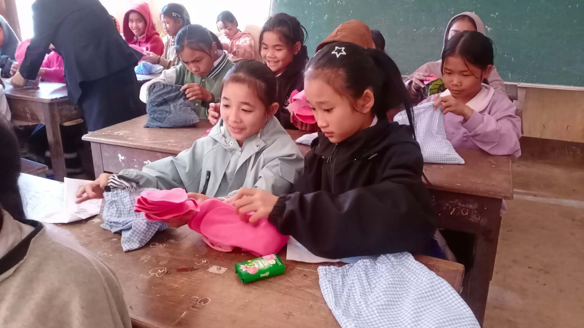 - | Sourires d'Enfants