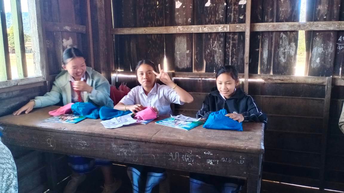 - | Sourires d'Enfants
