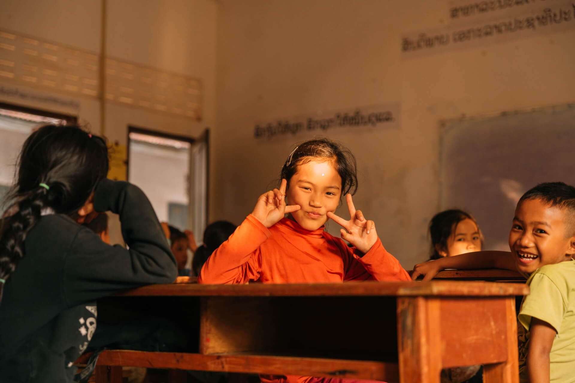 NK SEEDS : Une école, un sac à dos et un rêve plus grand que le monde | What The Web