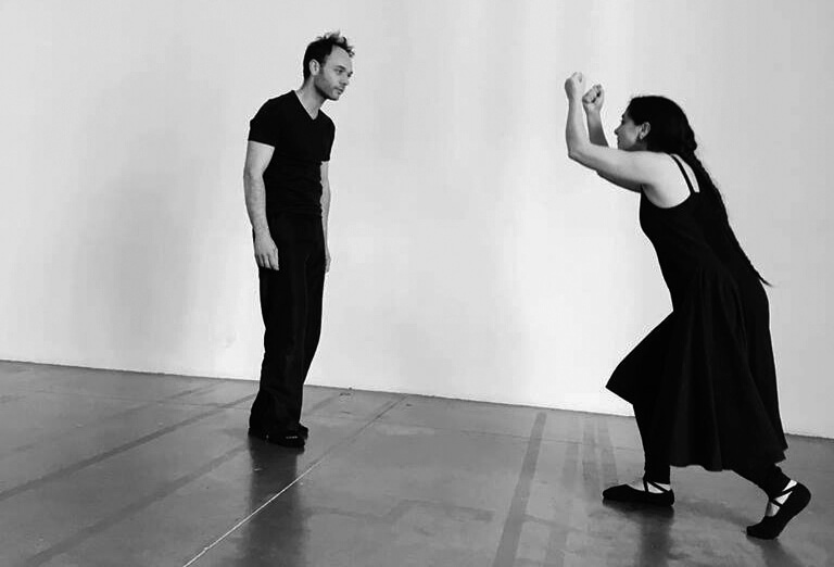 TRAINING RÉGULIER - Corps et voix au service du texte et de l'interprétation | La Réplique