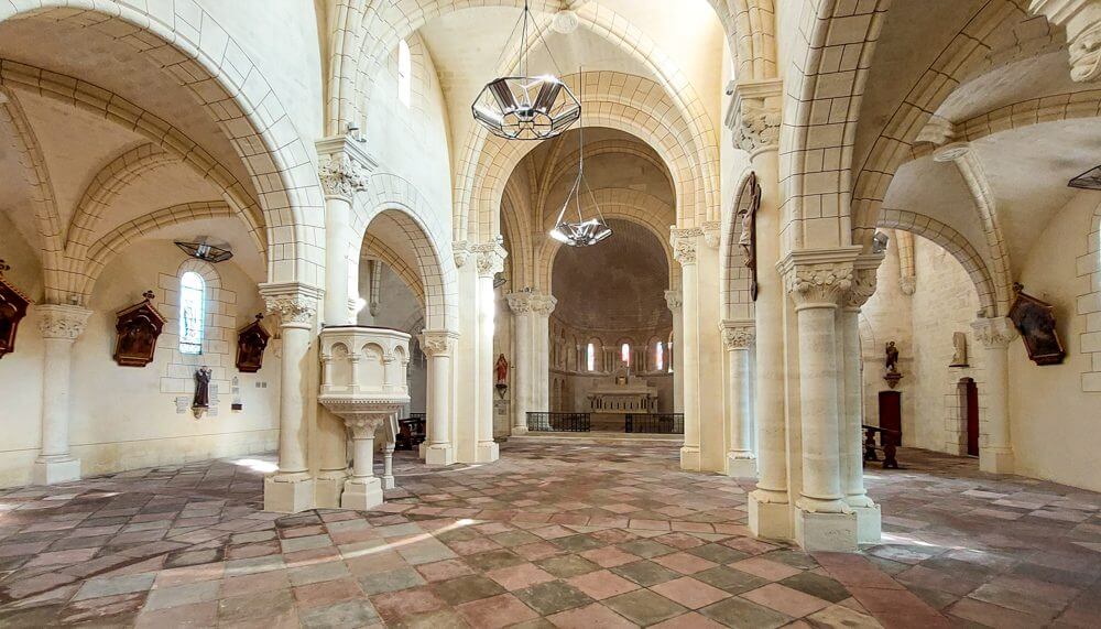 L'église | Association des Amis de l'Eglise Saint Jean d'Etampes de La Brède