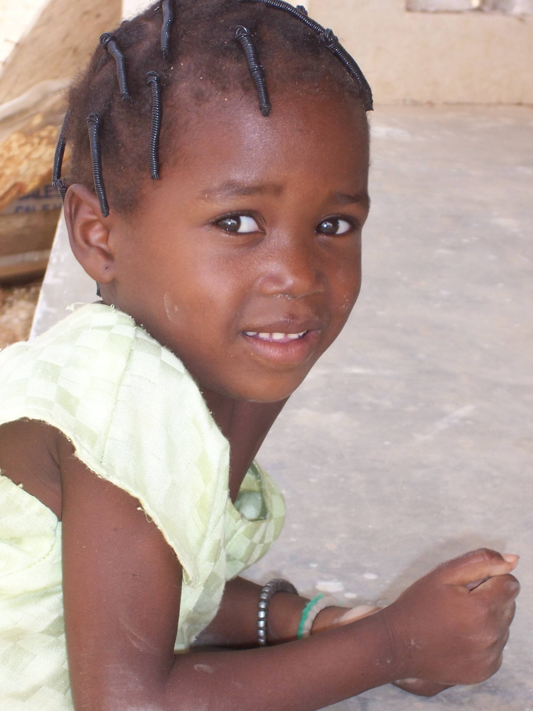 - | Sourires d'Enfants