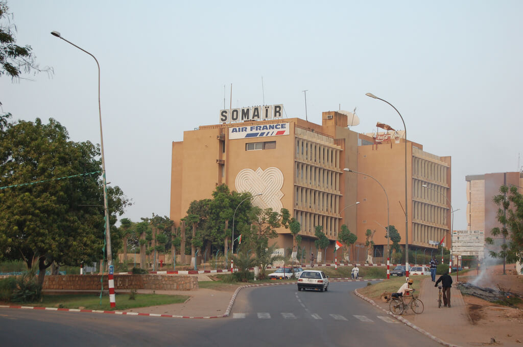 AREVA et le retour du scandale de l’Uranium Gate au Niger : la société civile nigérienne se mobilise devant la justice française | Tournons la Page