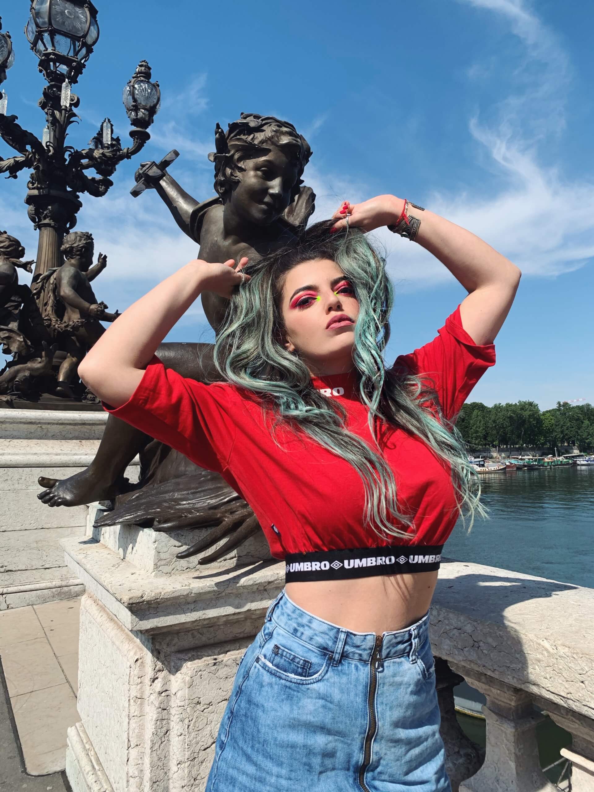 - | Alexandra Db