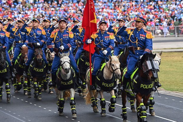 Tinh giản ngành công an, không công khai quân số có minh bạch ? | Vietnam Fraternité