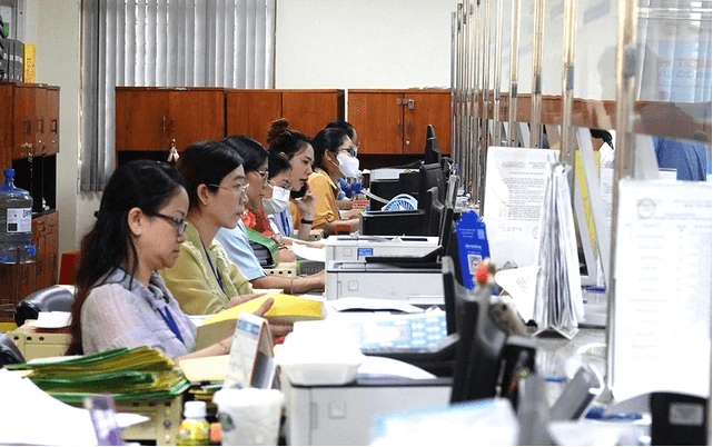 Tinh gọn bộ máy : nguy cơ nghẽn đùng và những việc cần phải làm | Vietnam Fraternité