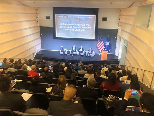 Nước mắt mẹ nào cũng đều giống nhau | Vietnam Fraternité