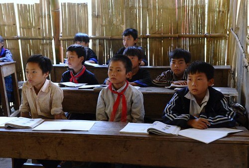 Cần miễn học phí hay bỏ mọi khoản thu khác ? | Vietnam Fraternité