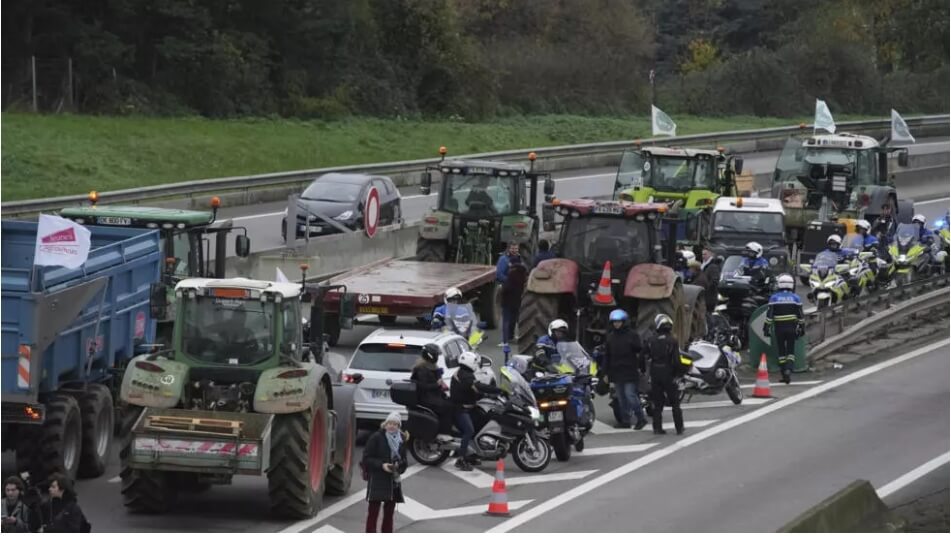 Điểm báo Pháp - Nông dân Pháp lại phẫn nộ biểu tình | Vietnam Fraternité