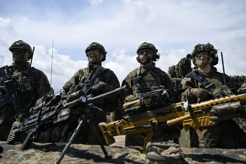 Châu Âu đã hết thời gian để điều chỉnh chính sách quốc phòng | Vietnam Fraternité