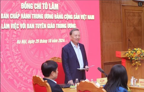 Tuyên giáo không còn hợp thời, nên dẹp ; cần cổ súy xã hội dân sự | Vietnam Fraternité