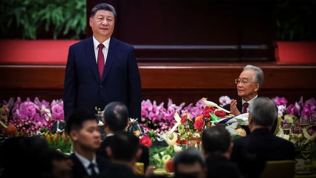 Sự sùng bái cá nhân Tập Cận Bình có dấu hiệu suy yếu | Vietnam Fraternité