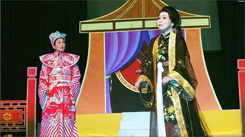 Nghệ sĩ Bạch Tuyết : ‘Đến với đời bằng nụ cười và lòng biết ơn’ | Vietnam Fraternité