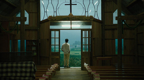 Bên Trong Tổ Kén Vàng, phim đoạt giải Ống Kính Vàng ra rạp tại Pháp | Vietnam Fraternité