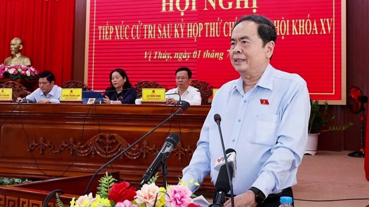 Đội đá vá trời sắp xếp lại giang san, phân chia sắp xếp lại ghế ngồi!