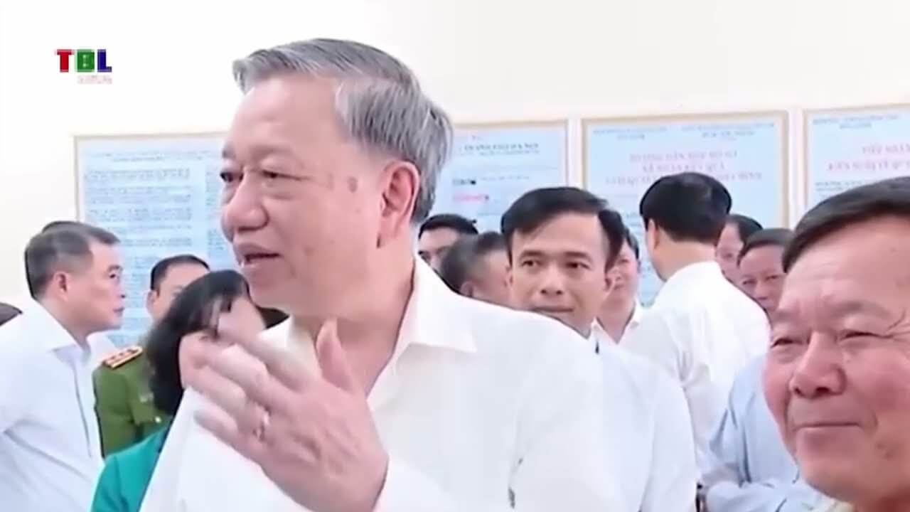 Chủ tịch xã bây giờ quan trọng hơn quan tỉnh? TBT Tô Lâm yêu cầu ông này cấp sổ đỏ!