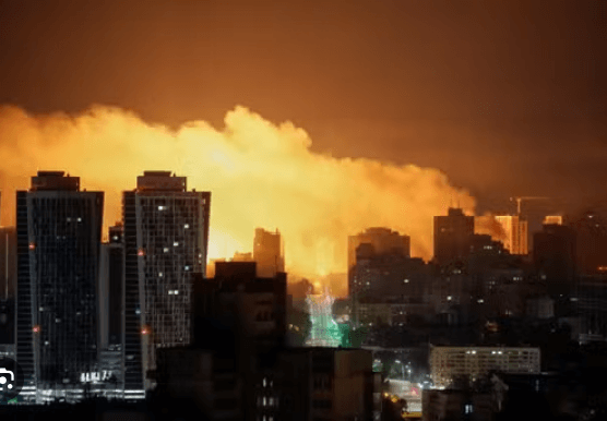 Điểm báo Pháp - Nga dội bão lửa vào Ukraine | Vietnam Fraternité