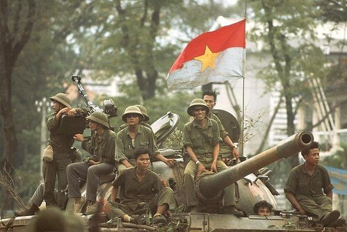 Chê người nên nghĩ đến ta | Vietnam Fraternité
