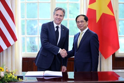 "Ốc không mang nổi mình ốc…", giúp bình ổn quan hệ Mỹ – Trung cách nào ? | Vietnam Fraternité