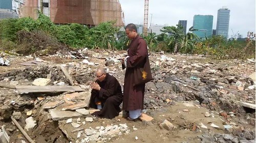 Thủ đoạn đối với tôn giáo là trấn, phân, cô, kéo | Vietnam Fraternité