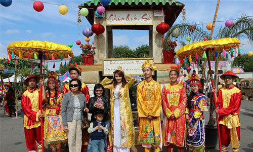 Duy trì ngôn ngữ và bảo tồn văn hóa | Vietnam Fraternité