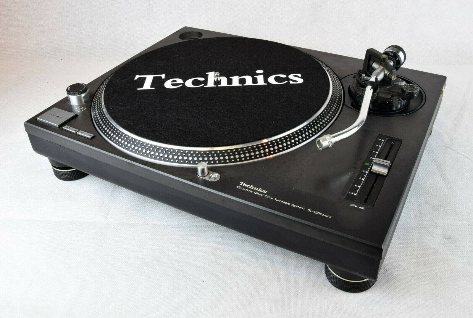 TECHNICS SL1210 MK2 | SudBackline