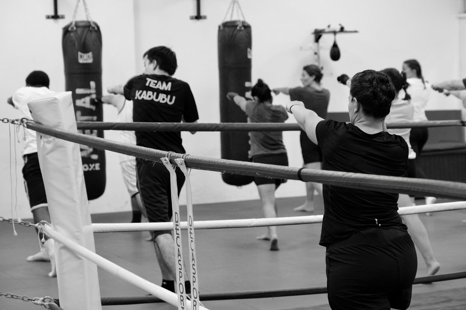 Boxe française (femmes) | Kabubu