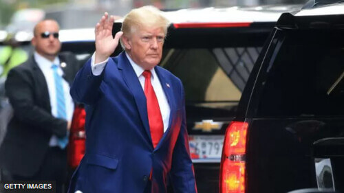 Donald Trump 'không phải là Thái thượng hoàng của nước Mỹ' | Vietnam Fraternité