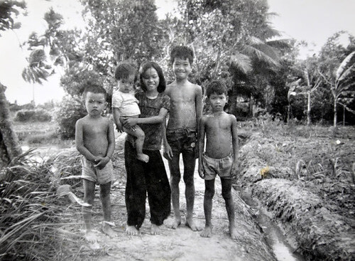 "Ném cả bồn rửa chén…" | Vietnam Fraternité