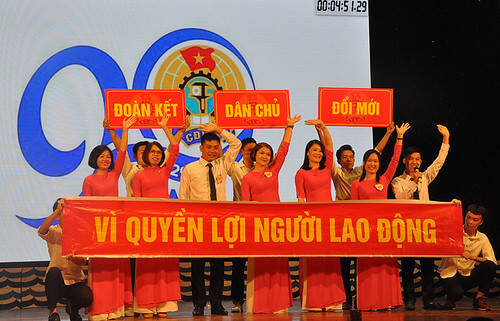 Hàng chục ngàn hội vẫn không giúp xã hội mở cửa | Vietnam Fraternité