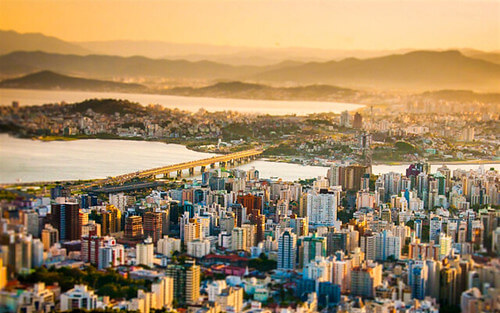 Liệu Việt Nam lại trễ chuyến tàu vào tương lai ? | Vietnam Fraternité