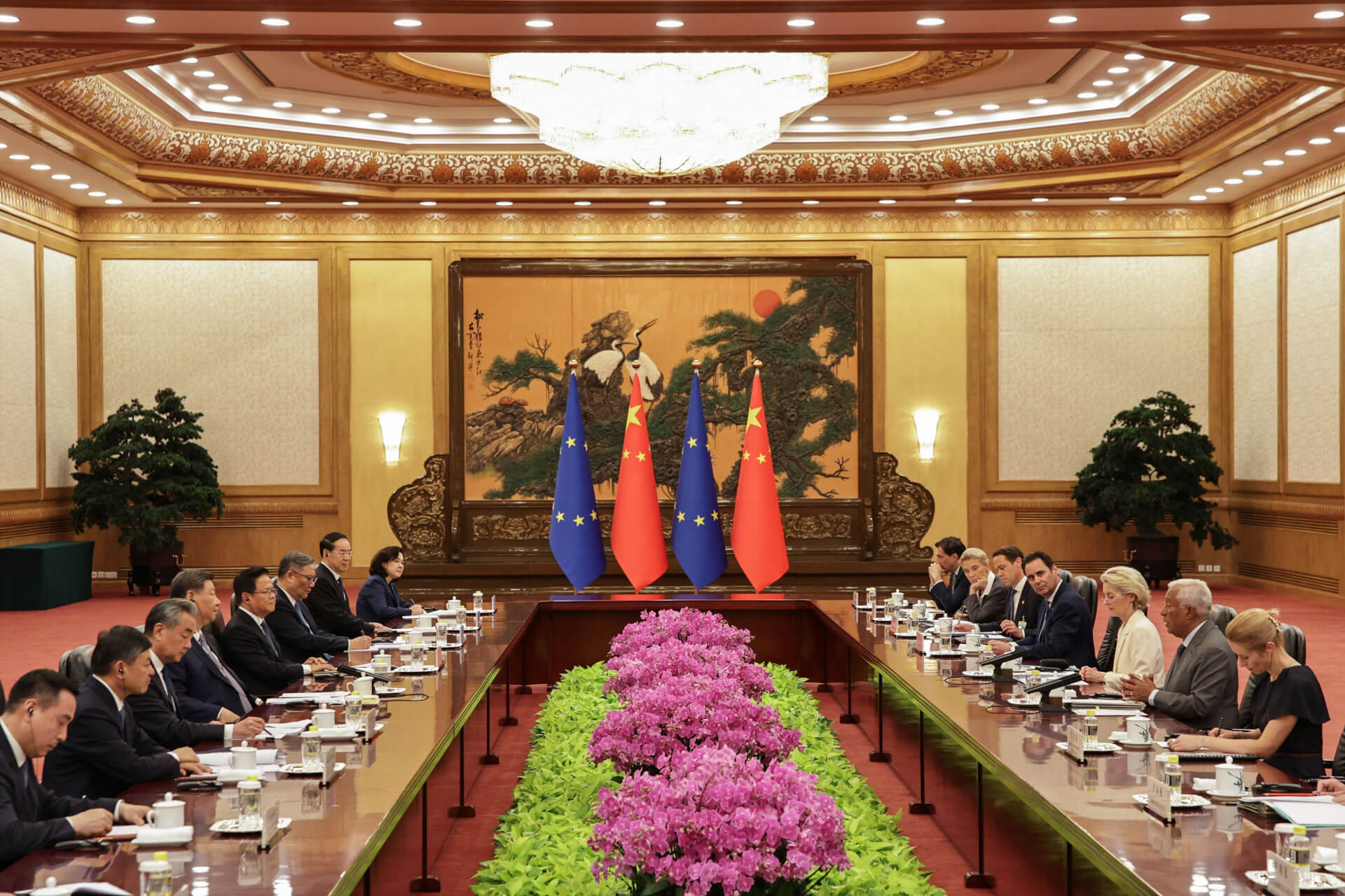 Điểm báo Pháp - Chiến lược "hợp tác" của Trung Quốc | Vietnam Fraternité