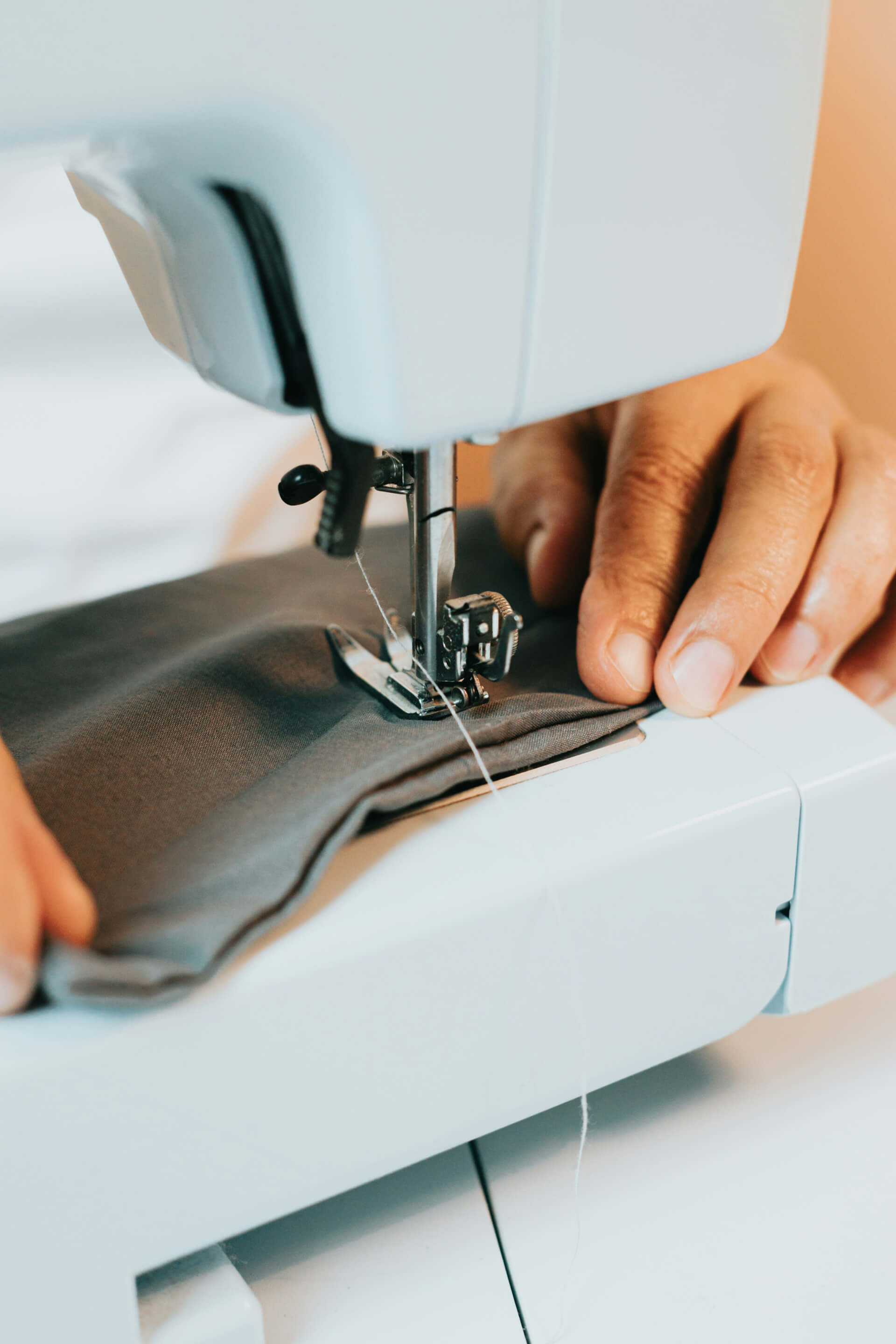 Le cours de couture | Centre social Air Bel