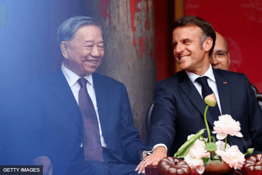 Với 14 thỏa thuận trị giá 9 tỷ euro, tổng thống Macron muốn Pháp hiện diện mạnh mẽ tại Việt Nam | Vietnam Fraternité