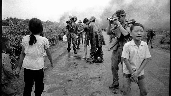 Điểm báo Pháp – Ai là tác giả bức ảnh "Em bé napalm" ? | Vietnam Fraternité