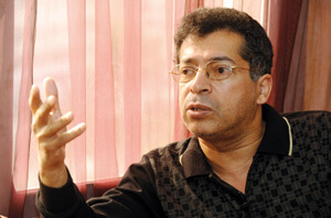 حوار مع رجل السياسة والاجتماع محمد ظريف | Babelmed