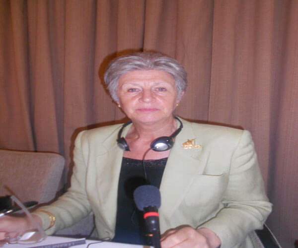 حوار مع السفيرة السويدية ومديرة المعهد السويدي بالإسكندرية  السيدة بريجيتا هولست العاني: | Babelmed