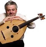 عود عبادو: جسر عبور بين الوطن والمهجر | Babelmed