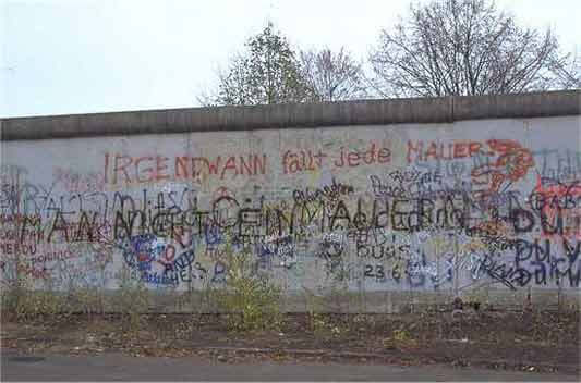 1989 without Europe. The democratic contagion in the Arab world | Babelmed