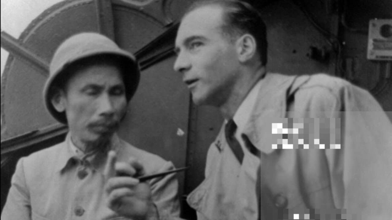 Ngày Độc Lập 1945, Bác Hồ xuất hiện cùng người Mỹ! Vì sao chọn Mỹ làm điểm tựa?