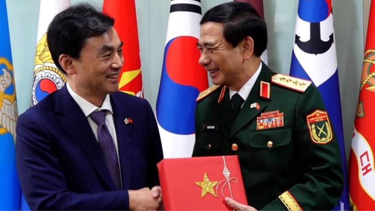 BT Phan Văn Giang mừng rỡ nhận Quà đặc biệt Hàn Quốc! Trung Quốc chau mày tâm tư!