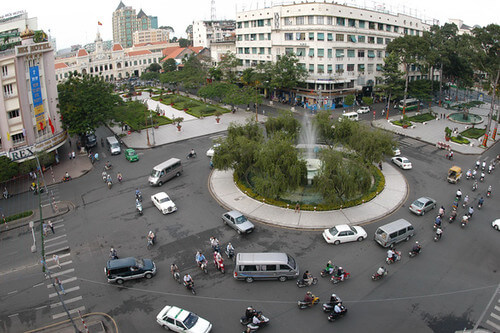 Bùng binh Cây Liễu không chết theo cuộc đổi đời | Vietnam Fraternité